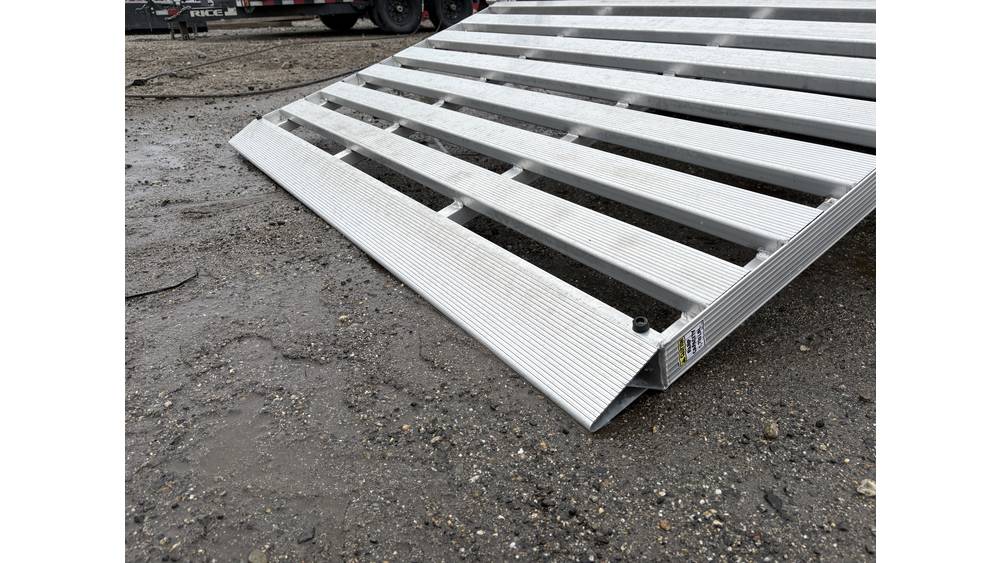 Sport Haven Aluminium-Nutzanhänger ohne Seitenreling 6 × 12 ft, 3K, mit angeschraubter 4-ft-Laderampe (1,2 m)